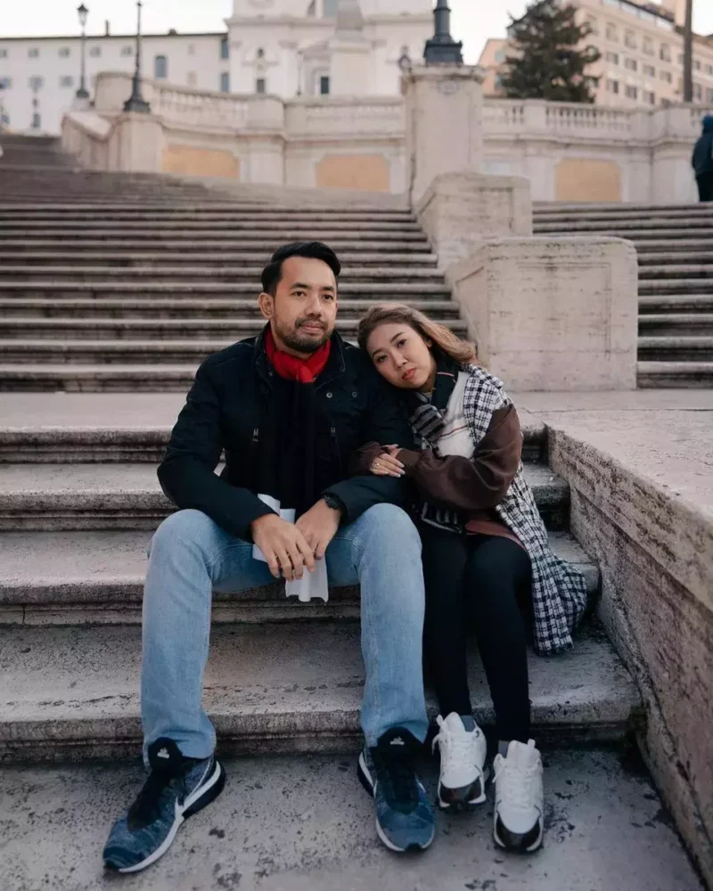 Kiky Saputri tengah menikmati bulan madu di Eropa bersama suaminya.  (Instagram)
