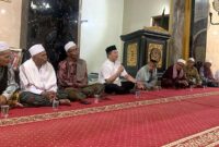 Juru Bicara Kemenlu Lalu Muhammad Iqbal saat silaturrahmi bersama tokoh agama di Desa Perempuan, Lombok Barat. 