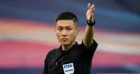 Ini Profil Shen Yin Hao, Wasit yang Dianggap Rugikan Indonesia Saat Dikalahkan Uzbekistan