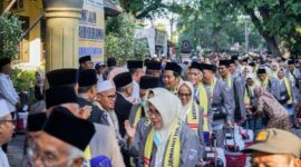 Dokumentasi pemberangkatan jemaah calon haji Kota Mataram yang di lepas di Kantor Walikota Mataram (Foto: Dok Kominfo Mataram)