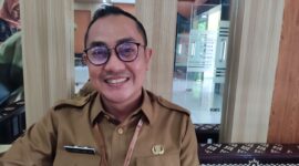 Kepala Dinas Kesehatan Kota Mataram dr. H Emirald Isfihan