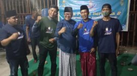 Bertempat di Sepapan kecamatan Jerowaru, Relawan Batur Rumaksi (BARU) di Kecamatan Keruak dan Jerowaru mendeklarasikan diri untuk memenangkan H Rumaksi (Bang Mack) sebagai Bupati Lombok Timur periode 2024-2029.