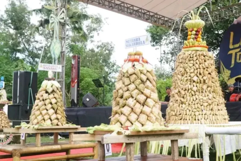 Lebaran Topat 2024 dipusatkan di Pantai Tanjung Bias Lombok Barat