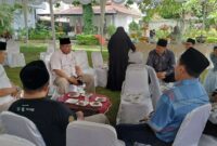 Lalu Gita Aryadi Diskusi ringan dengan ASN pada Open House Idul Fitri 1445 H