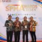 Perwakilan Pemda Sumbawa saat meraih SPM Award. (Foto: Bagian Prokopim Setda Sumbawa)