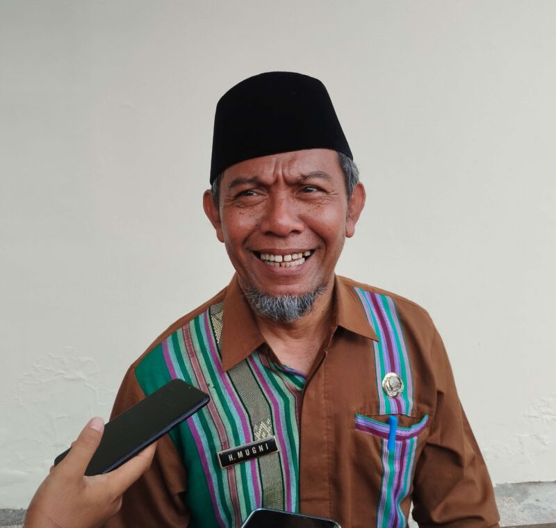 Kepala BKPSDM Lombok Timur H. Mugni.