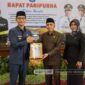 Penyerahan penetapan Keputusan DPRD Kota Mataram tentang Catatan-catatan Strategis DPRD Kota Mataram dalam LKPJ Wali Kota Mataram Akhir T.A 2023 (Foto:Dok.Kominfo Mataram)