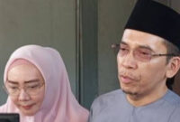TGB Zainul Majdi bersama istri
