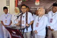 Wakil Bupati Lombok Barat (Lobar) Nauvar F Farinduan (Farin) dan Hj Nurhidayah (Dayah). 