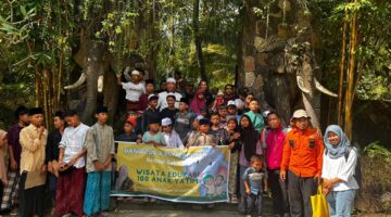 Bang Zul  dan Bunda Niken Berbagi Kebahagiaan Wisata Edukasi Bersama 100 Anak Yatim