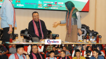 Bang Zul, Lalu Iqbal, dan Umi Rohmi Adu Gagasan soal Beasiswa NTB di Dialog BEM Unram