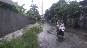 Banjir Hantam  Desa Aikmel Barat Lombok Timur. Ternyata ini Penyebabnya!