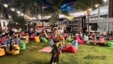 Hotel Aruna Senggigi Sajikan Promo Kuliner dan Pertunjukan Budaya
dengan Harga Terjangkau