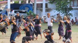 Kebudayaan tidak hanya dirawat sebagai memori masa lalu, melainkan juga dibangun sebagai kekuatan masa depan bangsa (Foto: aks / ceraken.id)
