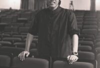 Musik teater adalah jantung emosional pertunjukan. Ia bukan sekadar latar, melainkan energi yang menghidupkan panggung (Foto: Aks)