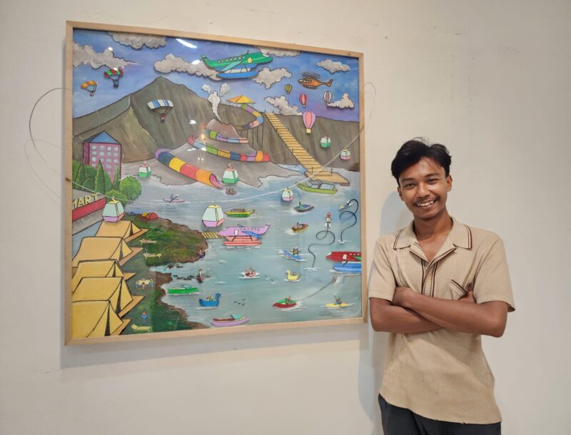 “TNGR (Taman bermaiN Gunung Rinjani)”, berukuran 100 x 100 cm dengan mix media (Foto: aks)