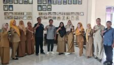 Dari Sumbawa, sebuah gagasan sedang dirajut: bahwa masa depan literasi daerah tidak harus gemerlap, tetapi harus berakar (foto: NR)