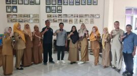 Dari Sumbawa, sebuah gagasan sedang dirajut: bahwa masa depan literasi daerah tidak harus gemerlap, tetapi harus berakar (foto: NR)