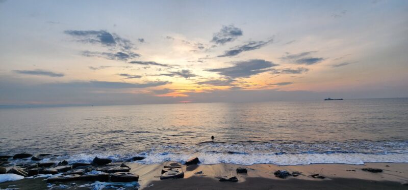 Selama seseorang masih berusaha untuk kuat, sekecil apa pun, ia sedang memenangkan dirinya sendiri (Foto: Aks)