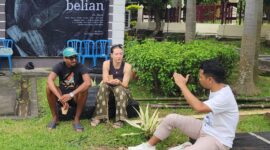 Praktik Belian mendekati apa yang dikatakan Clifford Geertz: bahwa manusia begitu lekat dengan tempat, identitas, dan keyakinannya, sehingga tidak dapat dipisahkan dari semua itu (Foto: aks)