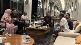 Ia menekankan pentingnya peran paguyuban sebagai jembatan budaya, bukan sekadar wadah kekeluargaan (Foto: DiskominfotikNTB)