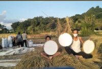 Dari unsur rupa, garis menjadi bentuk, warna, komposisi, dan simbol-simbol (Foto: ist)