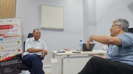 Nikolaus Salo (kiri) - Lestyo Sasono Wijito (kanan). Pentingnya sinergi antar komunitas alumni luar negeri dengan lembaga pembangunan internasional (Foto: ceraken.id)