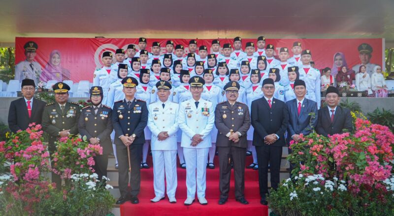 Selama warga merasa bangga memiliki kotanya, selama pemerintah setia melayani dengan hati, dan selama integritas menjadi cahaya, Mataram akan terus bergerak (Foto: TK Kominfo)