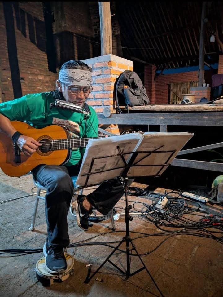 “Menebar Jala di Musim Galau”. Tema itu bukan sekadar slogan tur musik, melainkan refleksi terhadap kondisi sosial, lingkungan, dan cara manusia memperlakukan bumi yang semakin terasa kehilangan arah (Foto: ist)