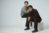 Yuga (kiri),dan Sangga (kanan). Kelahiran Nusaria bukan sekadar proyek musik biasa (Foto: Nusaria/ceraken.id)