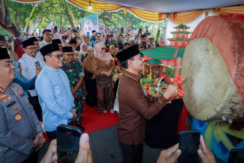 Wali Kota Mataram mengingatkan bahwa pelestarian tradisi bukan hanya tanggung jawab pemerintah, tetapi juga seluruh elemen masyarakat, terutama generasi muda (Foto: ppid kota mataram/ceraken.id)