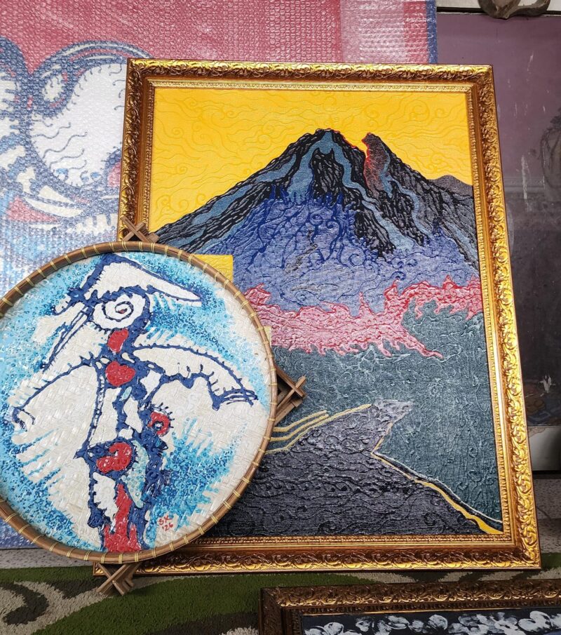 Orangan-Orangan Sawah dan Gunung Merapi. Keduanya adalah guru. (Foto:aks/ceraken.id)