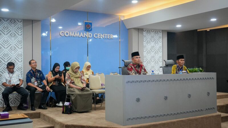 Di tengah kompleksitas tantangan pemerintahan modern, integritas menjadi kompas yang menjaga arah kebijakan tetap berpihak pada kepentingan publik (Foto: pemkot mataram/ ceraken.id)