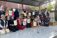 Mahasiswa KKN Poltekkes Kemenkes Mataram berupaya menanamkan kesadaran kolektif tentang pentingnya pola makan sehat (Foto: as/ceraken.id)