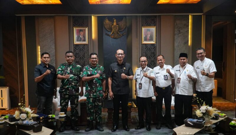 Sinergi antara Pemerintah Kota Mataram dan Lanal Mataram juga memperlihatkan bahwa pembangunan kota tidak bisa dilakukan secara parsial (Foto: pemkot mataram/ceraken.id)