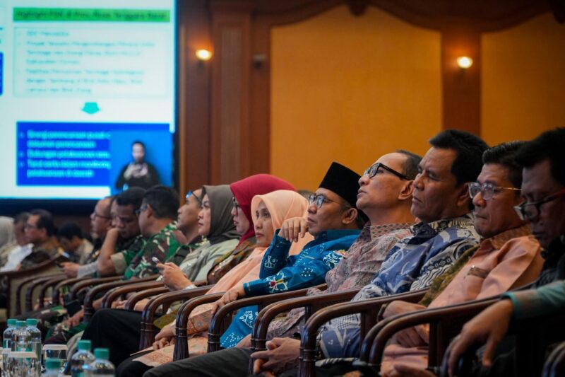 Kehadiran Mohan Roliskana dalam Musrenbang NTB 2026 menjadi simbol komitmen kuat Pemerintah Kota Mataram untuk terus berperan aktif dalam orkestrasi pembangunan daerah (Foto: pemkot mataram /ceraken.id)