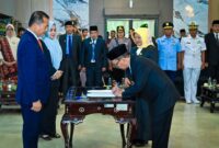 Pelantikan Sekda bukanlah garis akhir, melainkan titik awal (Foto: pemprov ntb/ceraken.id)