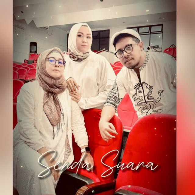 Senda Suara: Mira Donaya (kiri), Rabiatul Adawiyah (tengah), dan Dody Setiawan (kanan). (Foto: ist.ceraken.id)