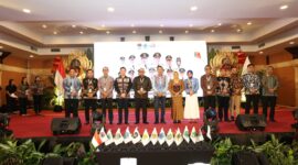Salah satu momen penting dalam Rakerkomwil IV APEKSI 2026 adalah penunjukan Kota Mataram sebagai tuan rumah Rakerkomwil APEKSI ke-22 Tahun 2027(Foto: ppid kota mataram / ceraken.id)