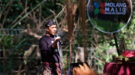 Mualan Benyer memegang peranan penting dalam kehidupan budaya masyarakat Desa Telagawaru (foto: ist   / ceraken.id)
