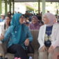 Bunda Sintha M. Iqbal, (kiri), dan Mindie Schreurs (kanan). Pentingnya deteksi dini dan penanganan segera terhadap bayi yang lahir dengan kondisi clubfoot (foto: lombokcare / ceraken.id)