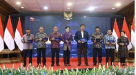 Ketika kepercayaan tumbuh, kesempatan ekonomi pun terbuka lebih luas bagi masyarakat (foto: ojk.go.id / ceraken.id)