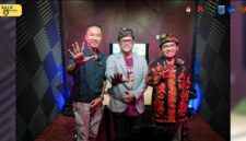 Dedy Aryo (kiri), Wawan Wardiana (tengah), dan Prof. Nuriadi (kanan). Dan Mataram, dengan warisan nilai lomboq, tindih, maliq, ilaq, merang, serta semaiq, sedang mengingatkan Indonesia bahwa integritas sejatinya bukan barang baru (foto: ist / ceraken.id)
