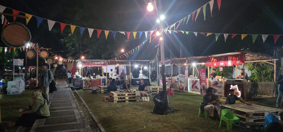 Ia menjelma menjadi peristiwa kebudayaan yang mempertemukan musik dengan kehidupan sehari-hari (foto: aks / ceraken.id)