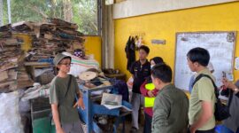 Sampah tidak selalu harus berakhir sebagai limbah. Ia dapat menjadi bahan belajar (foto: ist / ceraken.id)