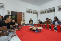 Bukan meninggalkan tradisi, melainkan mendengarkannya lebih dalam (foto: aks / ceraken.id)
