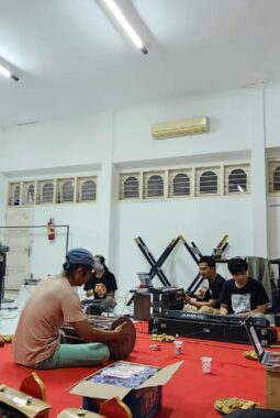 Menata Pengawak Angin, Mencari Arah Musik Futuristik NTB